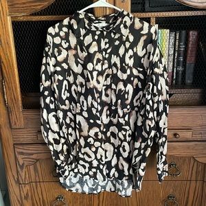 Long sleeve button down cheetah print small